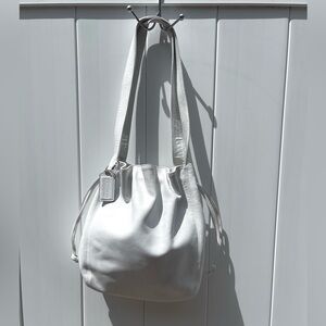 SOLD. Vintage Coach Lexington 4180